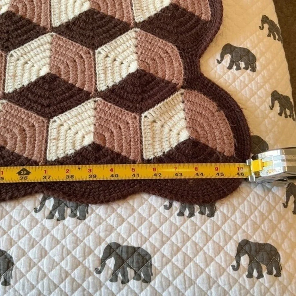 Vintage Handmade Crochet Afghan Blanket Geometric 3D Cube Pattern‎ Brown Tan Wht